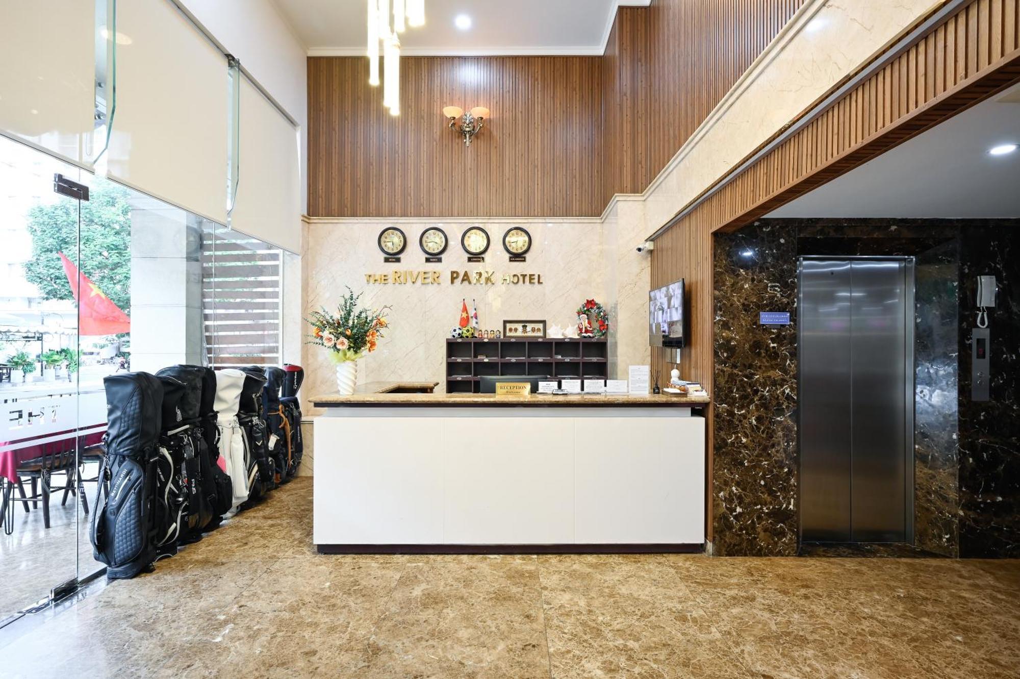 The River Park Hotel 호치민 외부 사진